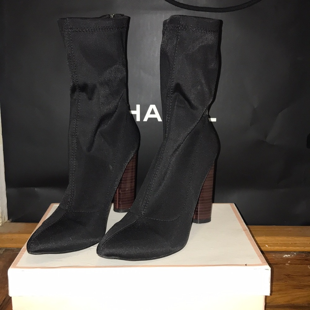 LYCRA BLACK BOOTS